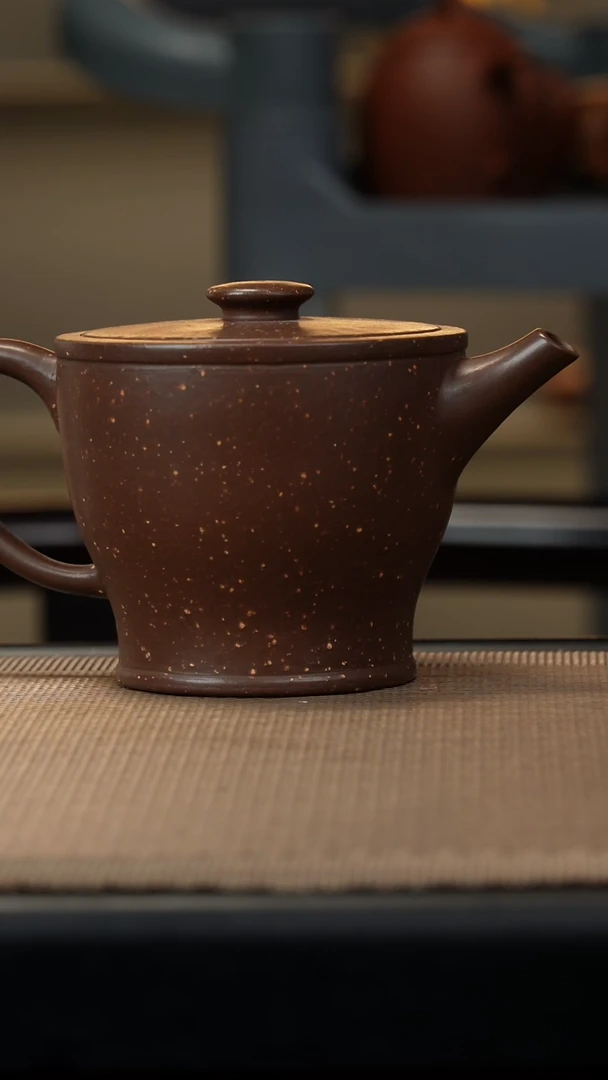 茶壶紫砂紫泥铺砂瓦缸320c