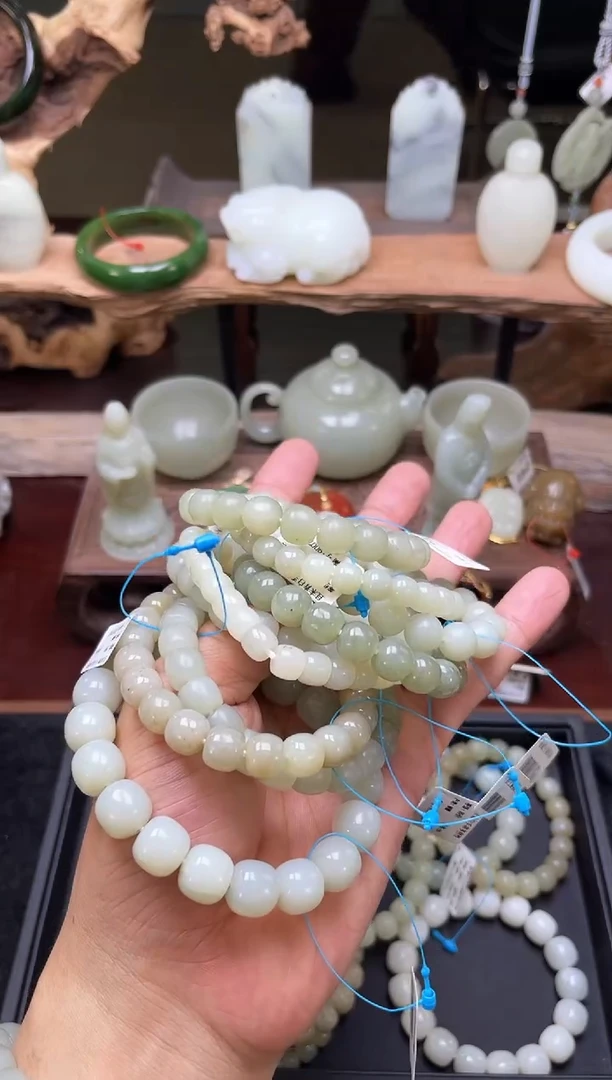 【闪购商品】和田玉手串未镶嵌且末料大杂烩手串 多样性发一
