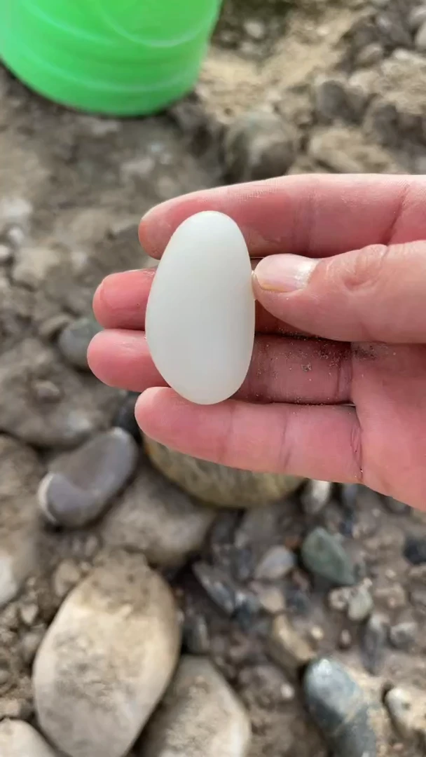 和田玉未镶嵌吊坠(不含链)001