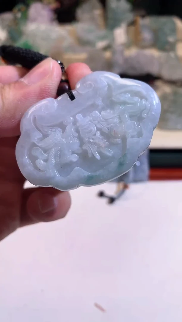 【闪购商品】翡翠颈饰未镶嵌01/18/37