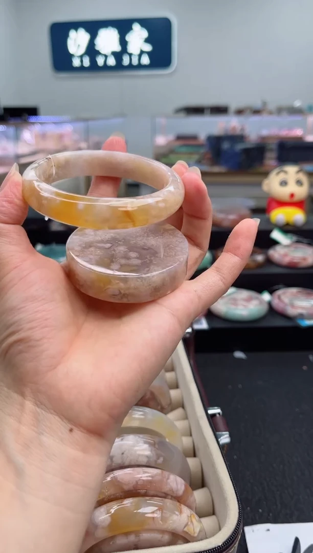 石英质玉手镯未镶嵌60圈口（赠品镯心）3889277