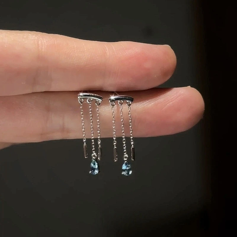 卡柒 铜合金耳饰 清冷感蓝色水滴流苏耳钉韩系小众设计高级感耳饰