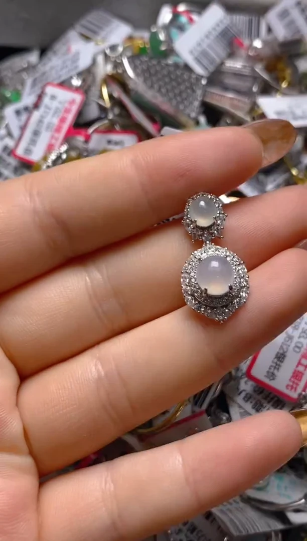 银S925镶嵌戒指翡翠百内无证书