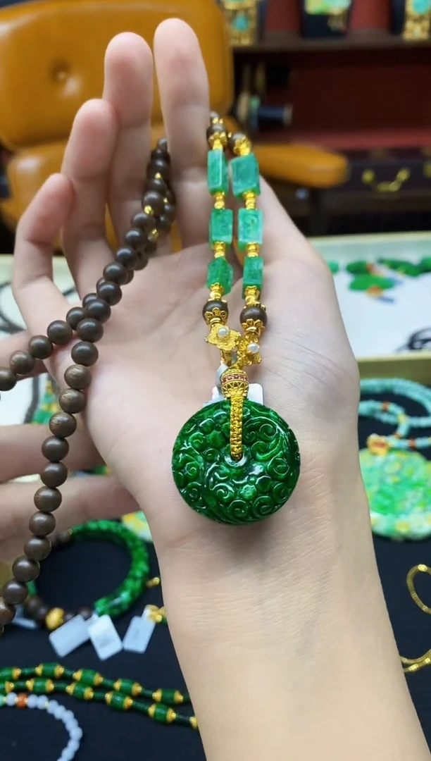 颈饰未镶嵌翡翠翡翠吊坠