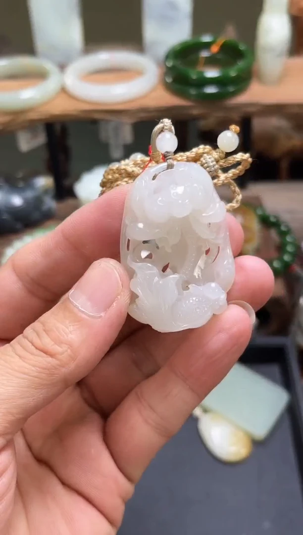 和田玉未镶嵌吊坠(不含链)青海白玉  年年有鱼9007728