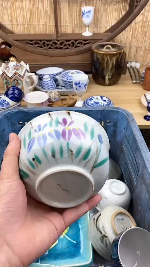 瓷片新号开播 全程放漏~蹲一下