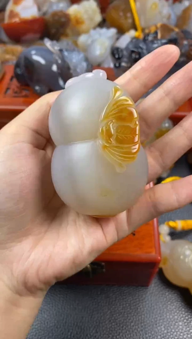 玛瑙/玉髓手把未镶嵌乌**手1