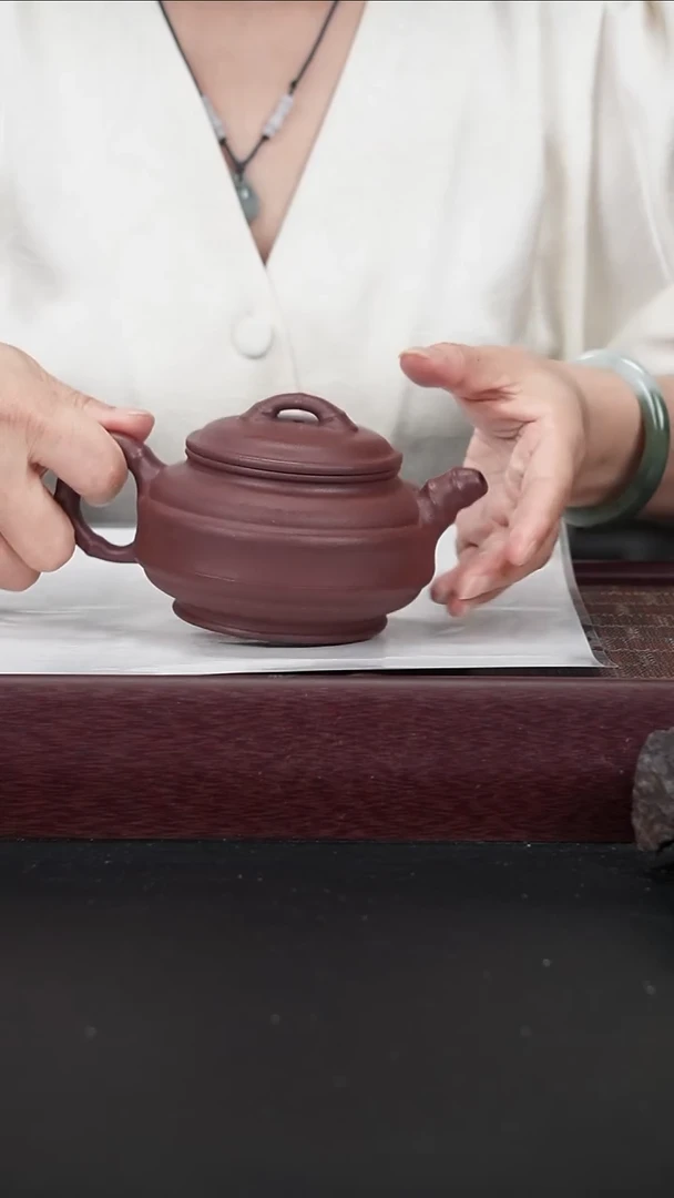 茶壶紫砂战旗zff底槽青 双线竹鼓260cc