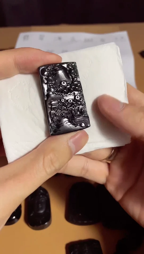 【闪购商品】翡翠颈饰未镶嵌天然翡翠a货