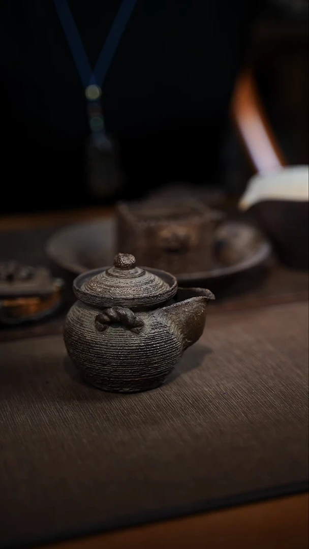全手工制作  南蛮手抓宝瓶