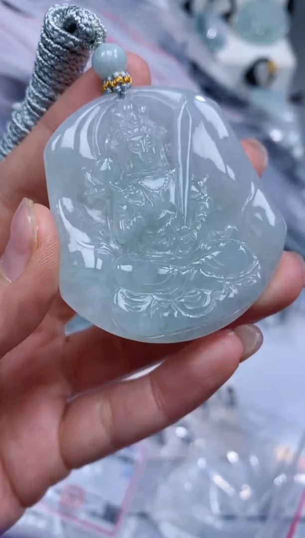 颈饰未镶嵌翡翠吊坠