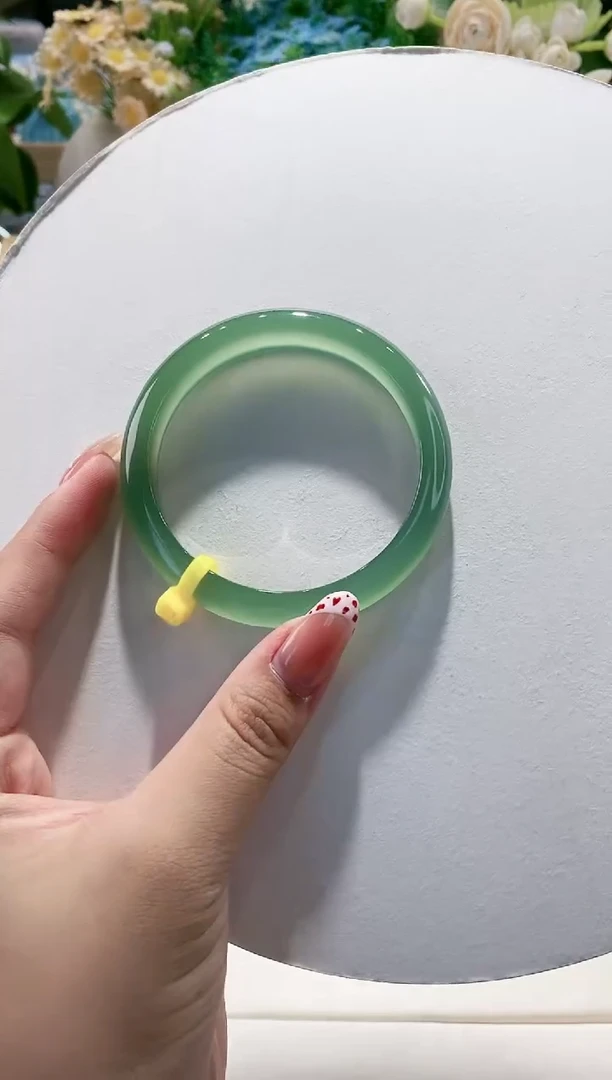 玛瑙/玉髓手镯未镶嵌83-56