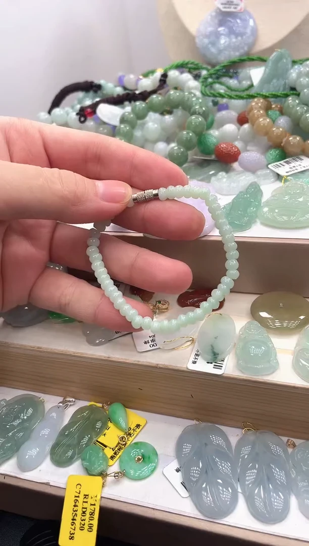 颈饰未镶嵌翡翠080多样性发货