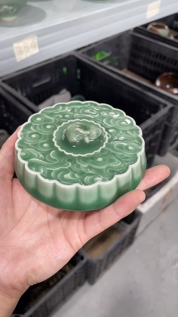 青瓷福利仓储大放漏