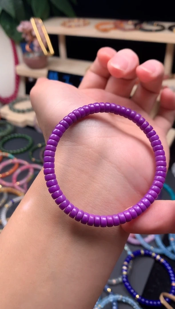 天然辰砂紫云母精工直切药片手串5.3mm