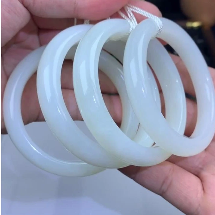 和田玉手镯742/7007499/多样性发/一件