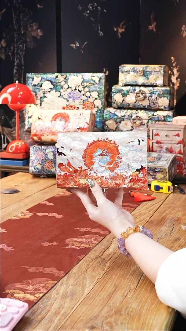 【闪购商品】瓷片豆包儿的星耀家