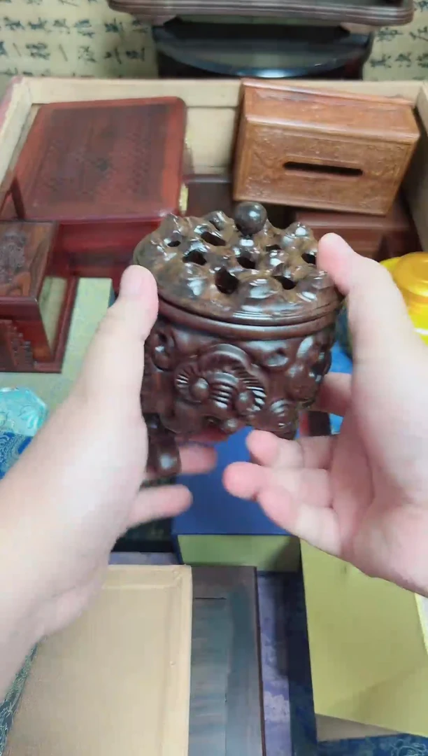 大叶紫檀（黑酸枝木类）三脚香炉+盘香
