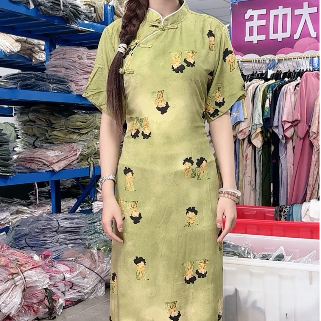 花筵笑绿唐人2025新中式旗袍