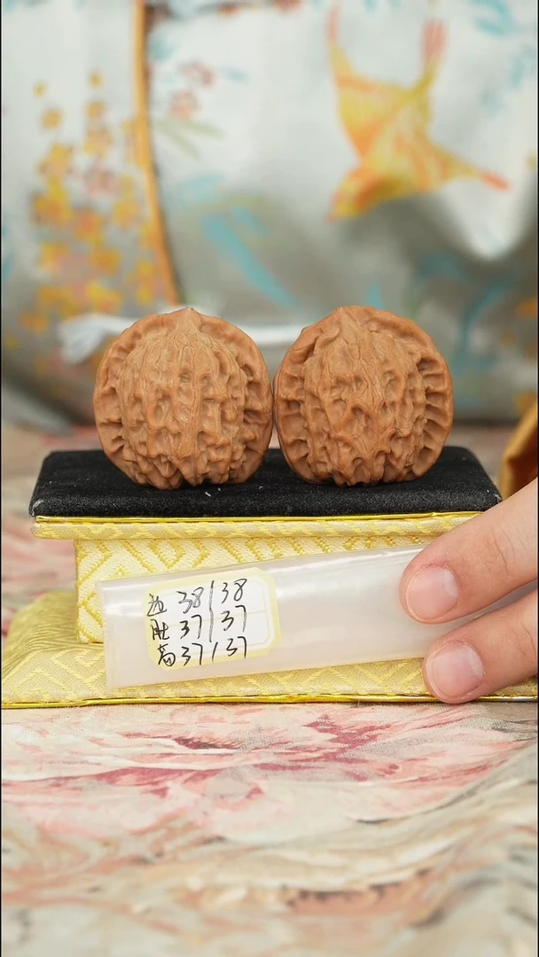 【闪购商品】文玩核桃把件非嫁接北京