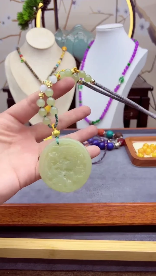 【闪购商品】和田玉（糖玉）颈饰14K金镶嵌x321````````