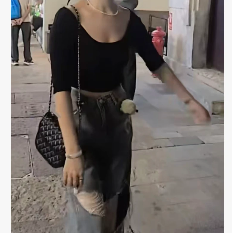 时尚潮流百搭精品女装dgd6818