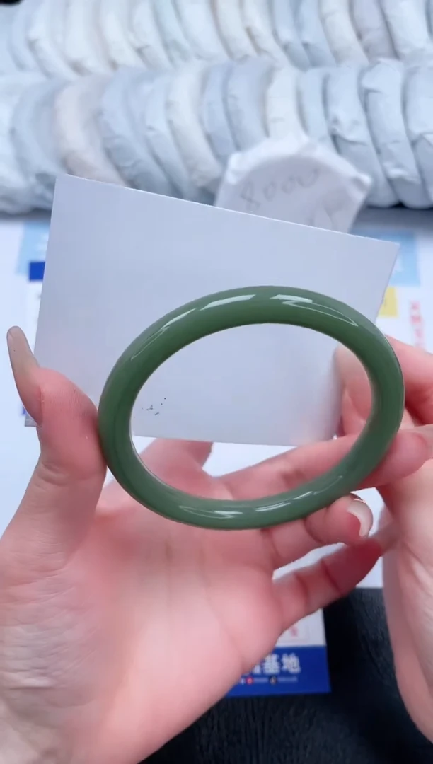 【闪购商品】石英质玉手镯未镶嵌T28-60