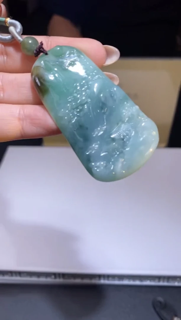 颈饰未镶嵌翡翠40390