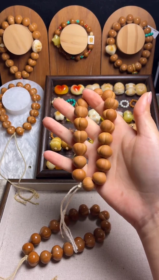 手串猴头核桃全品卷卷酥素手持