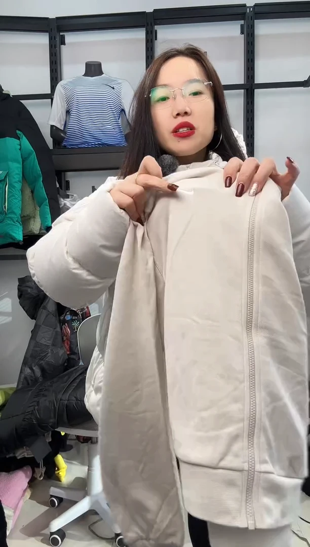 2289闪购编码 运动卫衣裤以直播间过款为准 尺码 · 155