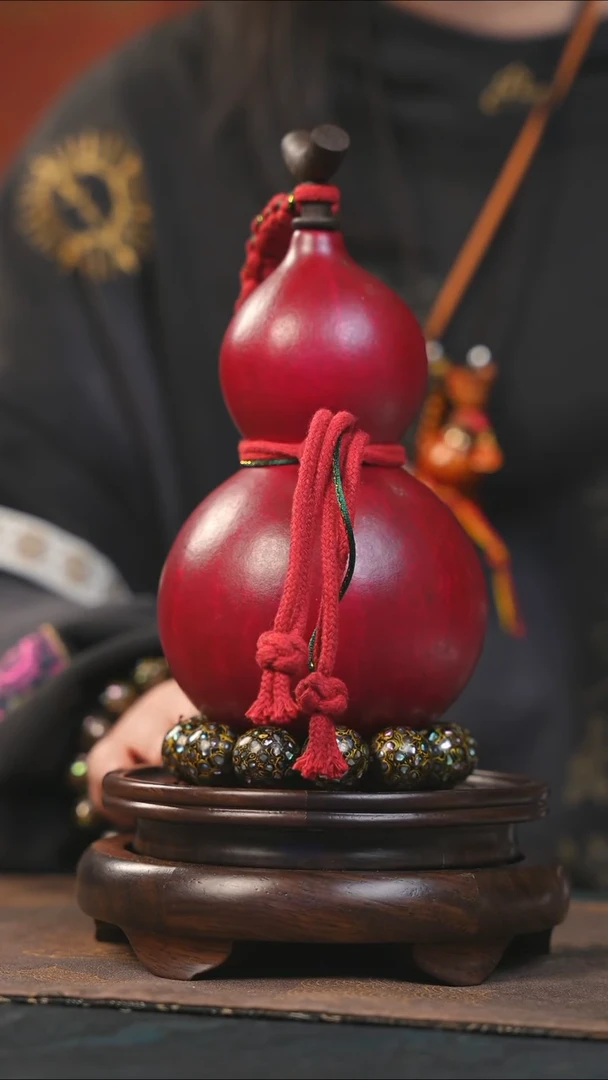 【闪购商品】YV148大漆酒葫芦不包手串及旋转底座