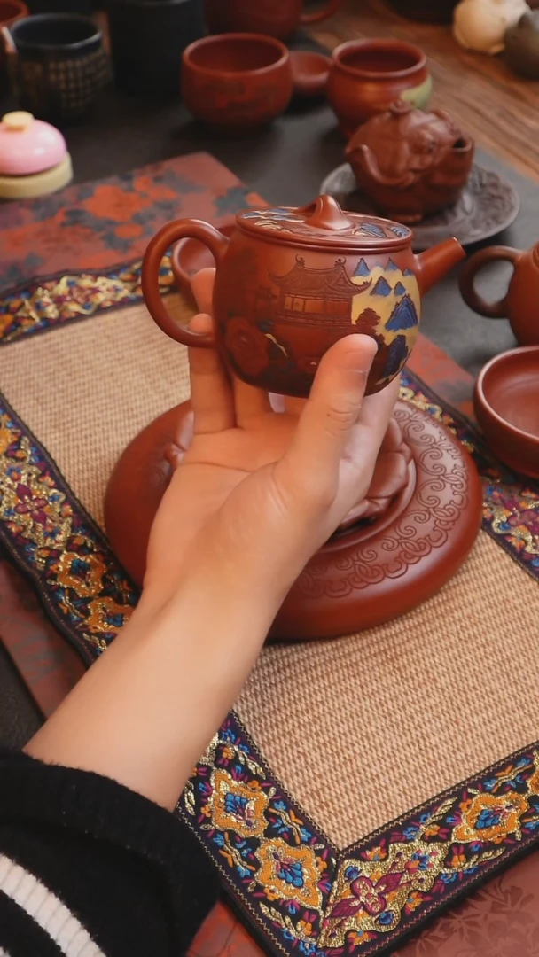 茶杯紫砂见素造器堆绘蓝黄彩色茶壶