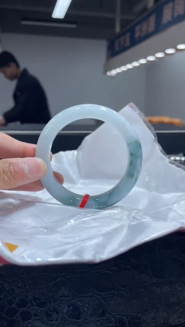 未镶嵌手镯翡翠11