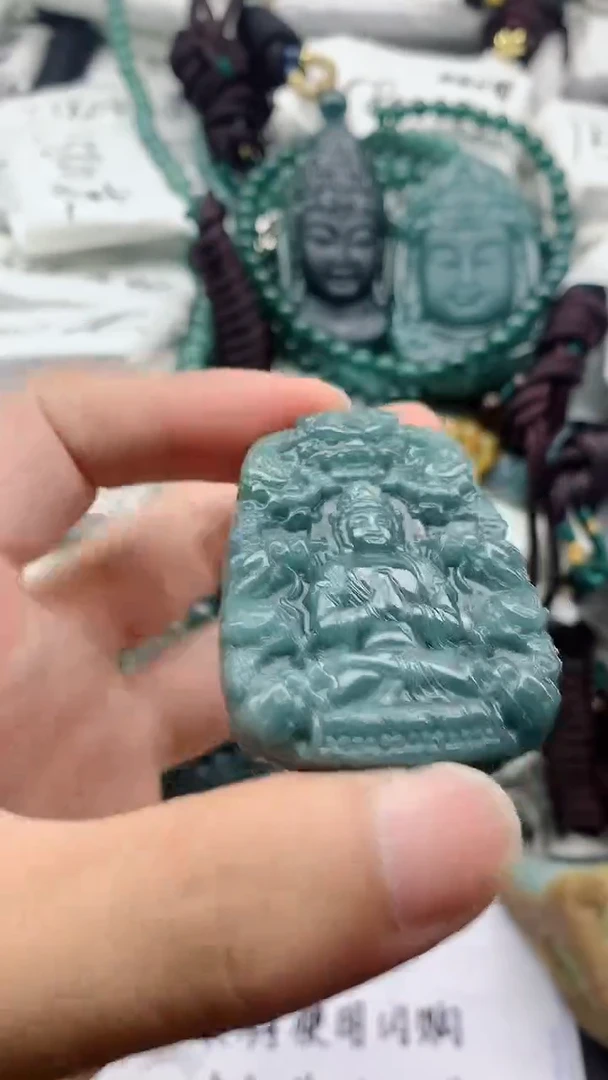 翡翠未镶嵌颈饰555555555555