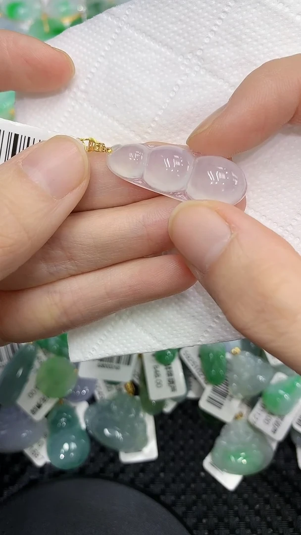 颈饰18K金镶嵌翡翠a货支持复检百元以上9元证书费自理