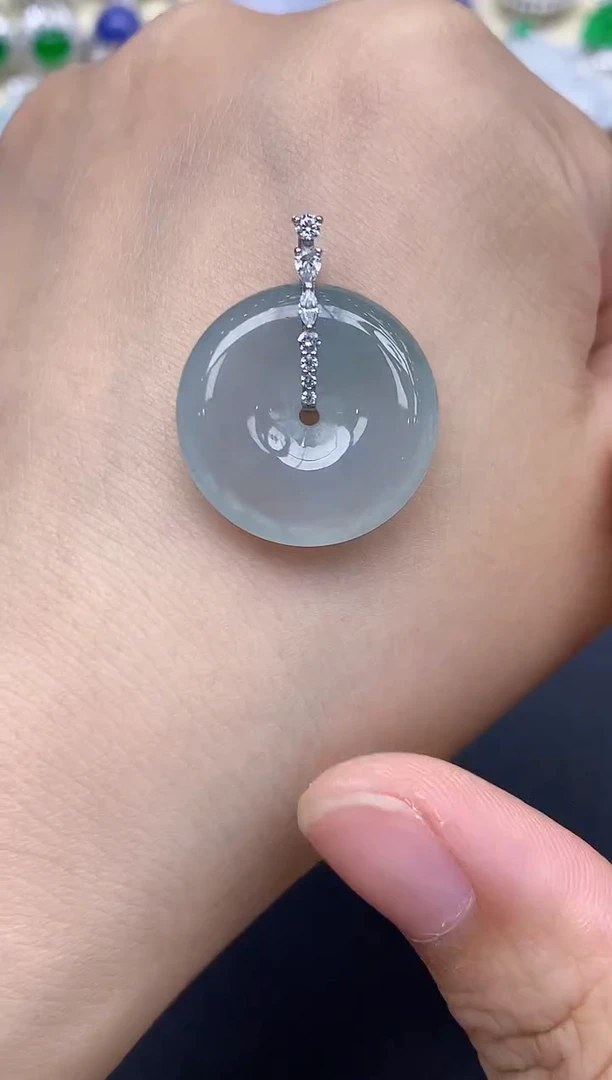 颈饰18K金镶嵌翡翠315-中国好珍宝