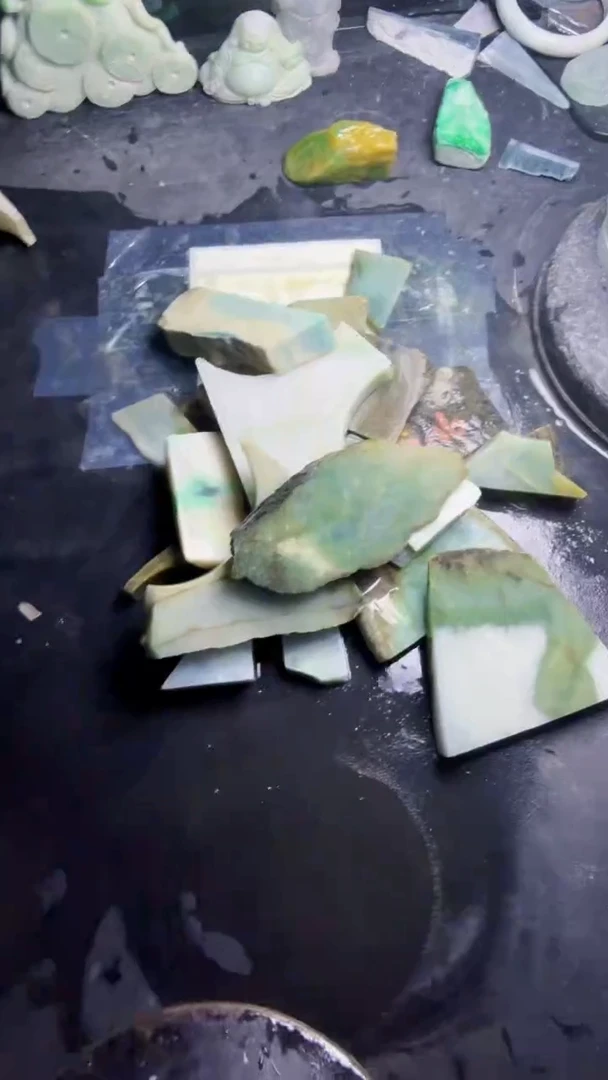 未镶嵌挂件翡翠特***星天然翡翠123