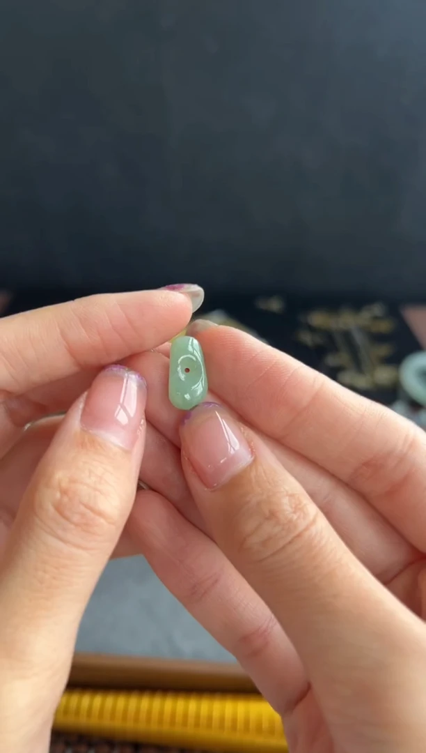 颈饰未镶嵌翡翠704买断