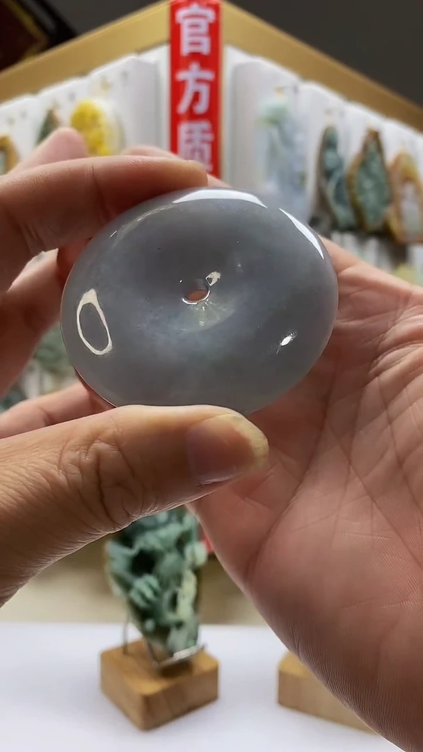 翡翠未镶嵌颈饰翡翠A货2025/7/3