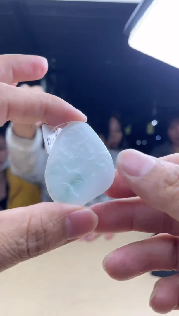 【闪购商品】定制翡翠未镶嵌        4414