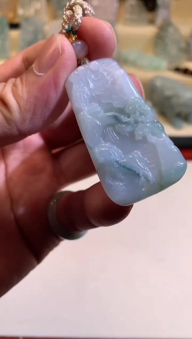 翡翠未镶嵌颈饰6/12/247