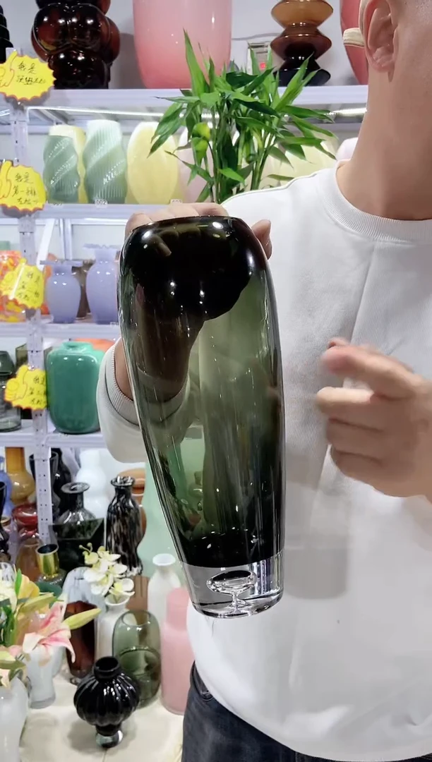 小号灰色气泡花瓶