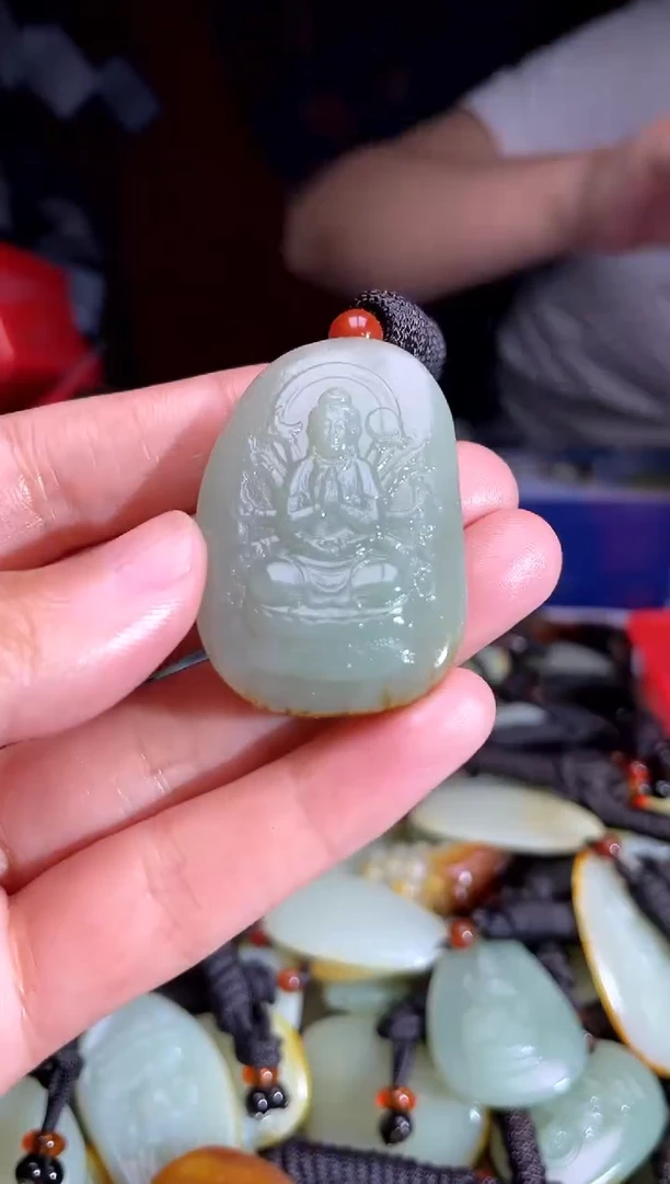 和田玉未镶嵌挂件1