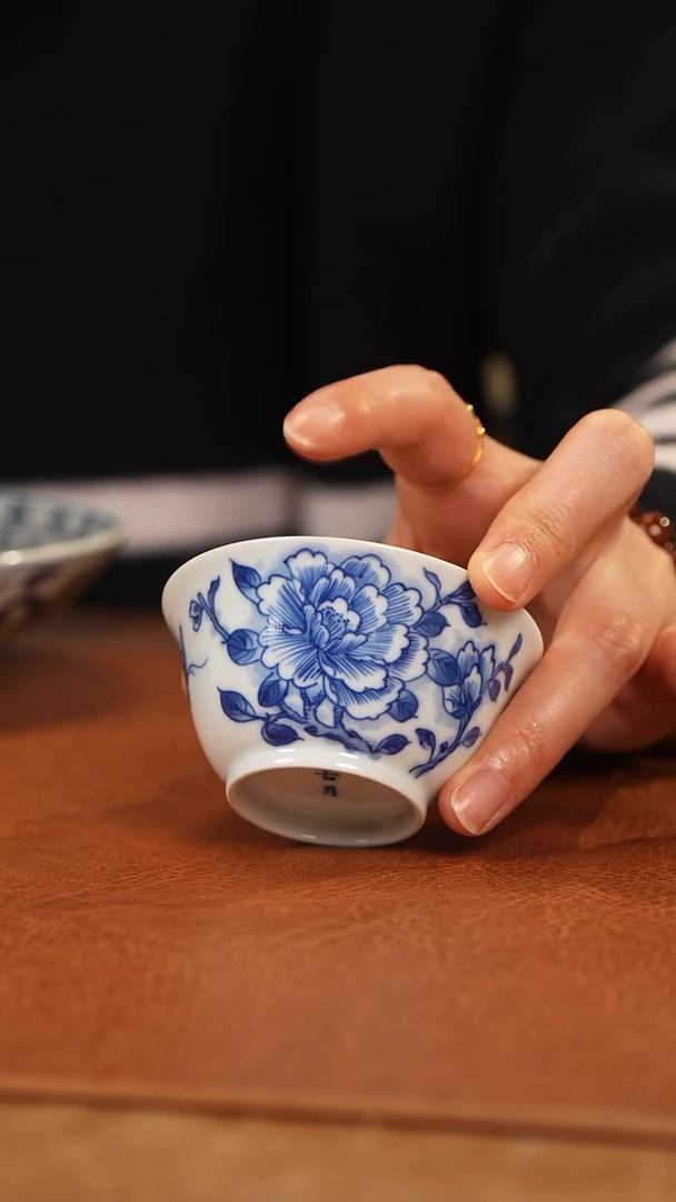 【闪购商品】杯古月芙蓉花撇口杯