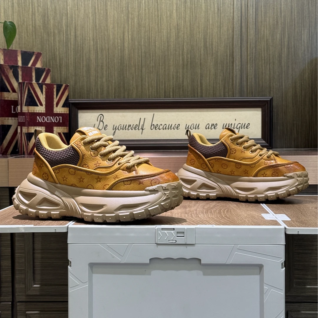 2025秋冬新款单棉同款时尚百搭潮流轻奢耐磨休闲男鞋（偏大一码）