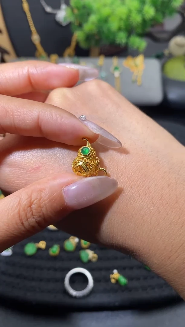 吊坠(不含链)银S925镶嵌翡翠花丝葫芦