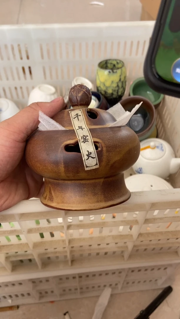 杯无运费险有瑕疵的摄影的产品有使用过的痕迹有点脏介意勿拍