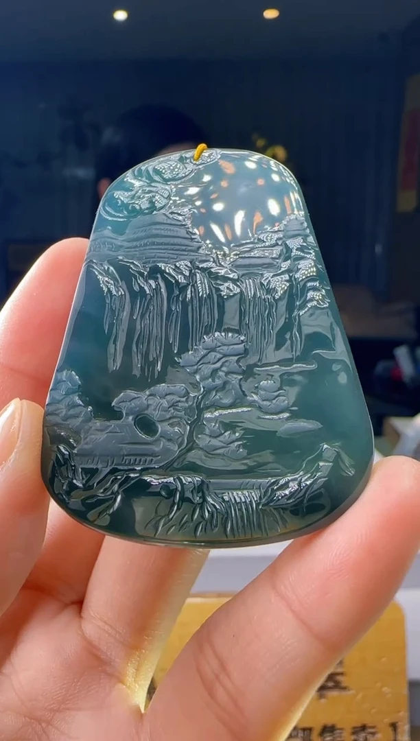 吊坠(赠链)未镶嵌翡翠多样性发其一HH@@960Q3J20724