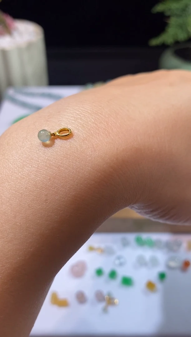 未镶嵌定制翡翠吴***闹珠珠提溜  买断不退换