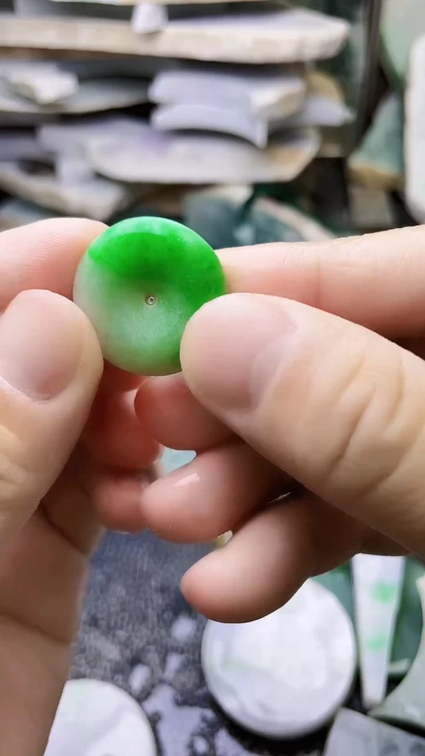 裸石翡翠天然A货翡翠板料